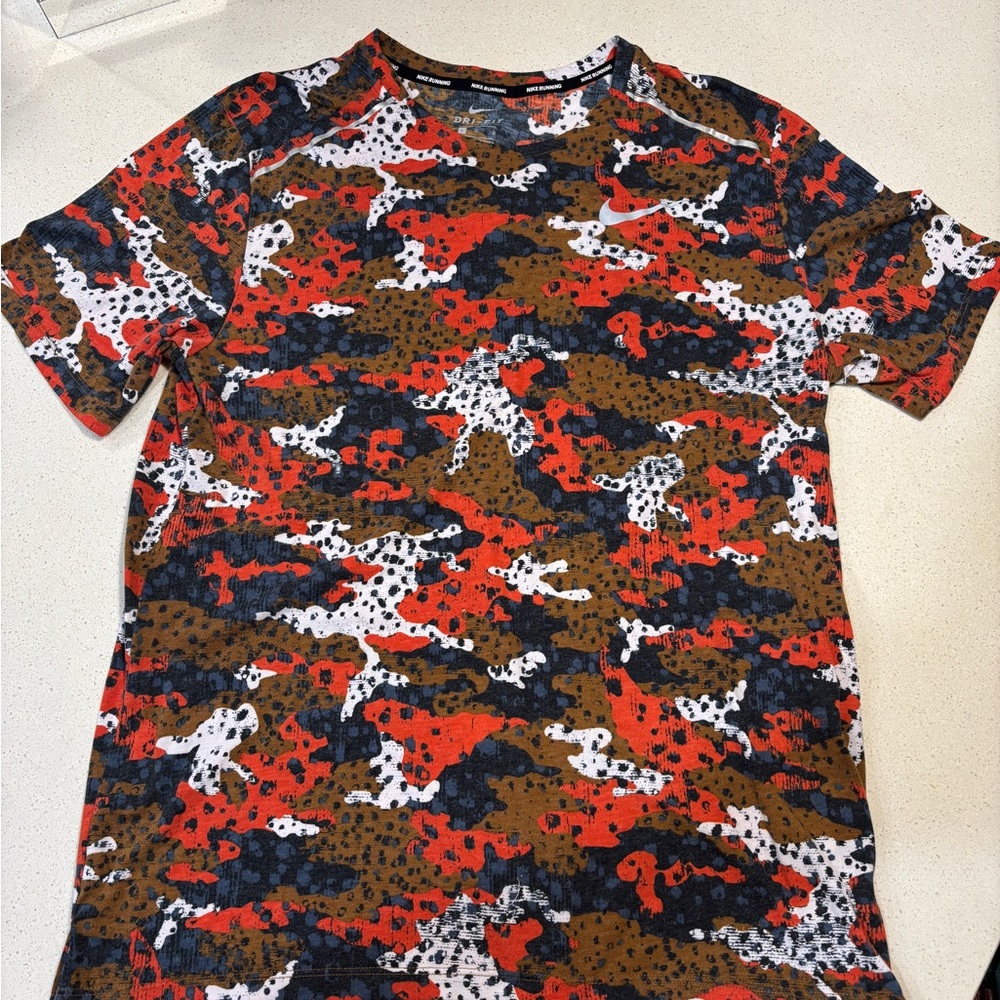 Nike Camouflage Running shirt